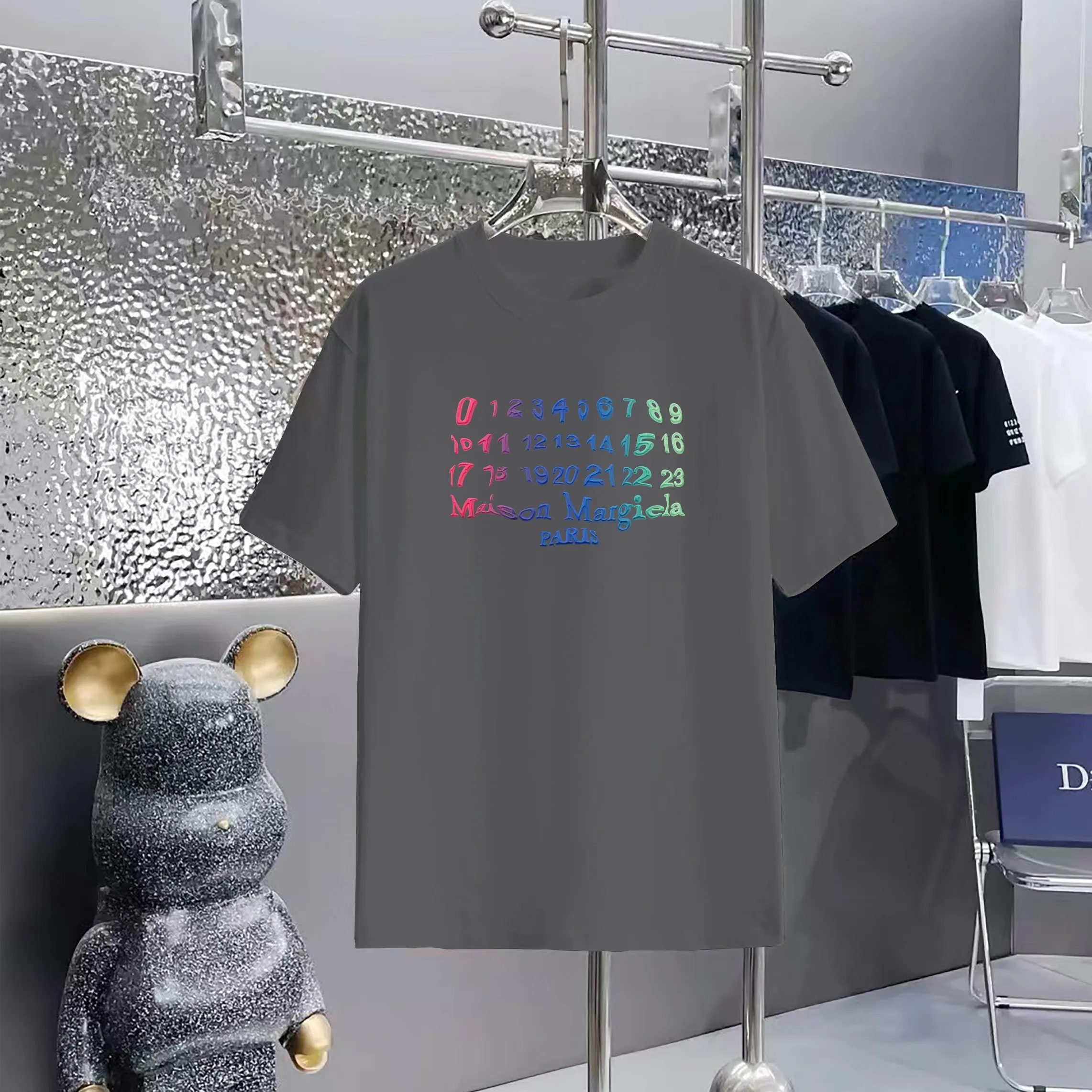 Maison 1:1 300 1×1 Same Style logo OXS 200 ：Black，White， ，Red， Gray Size：XS-L